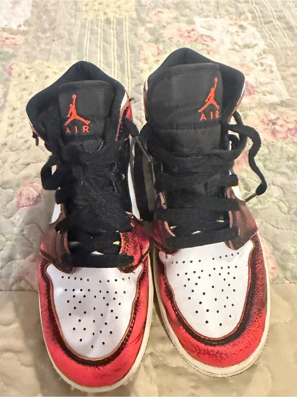 Nike Air Jordan 1 Mid SE 